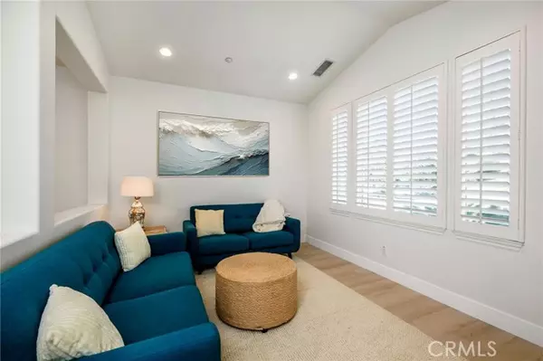 San Clemente, CA 92673,1204 Vista Jardin