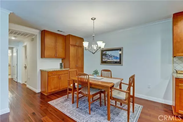 Laguna Woods, CA 92637,3167 Via Vista #Q