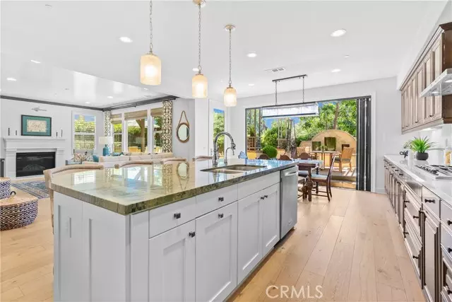 10 Alza Street, Rancho Mission Viejo, CA 92694