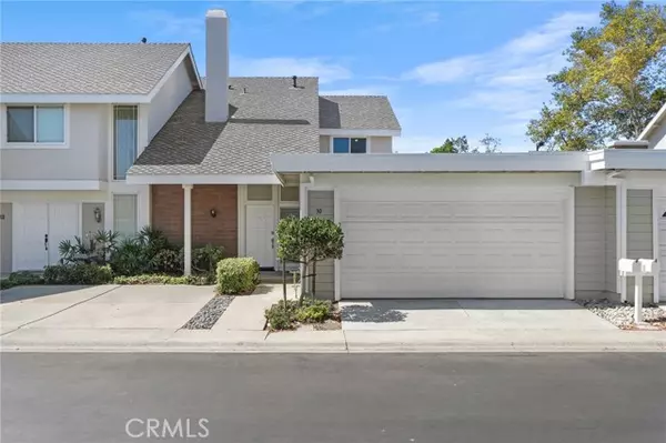 30 Woodland Drive, Irvine, CA 92604