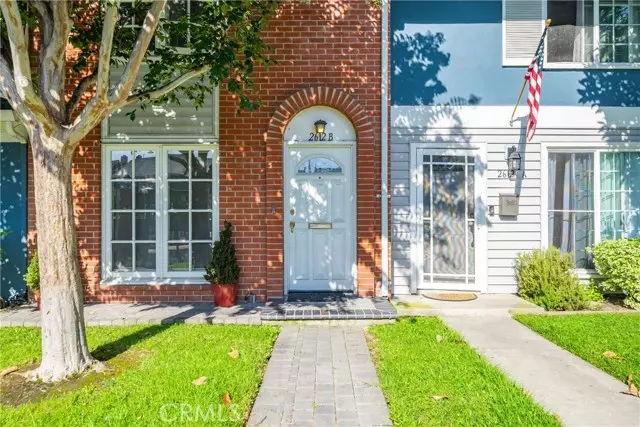 2612 Del Way #B, Huntington Beach, CA 92648