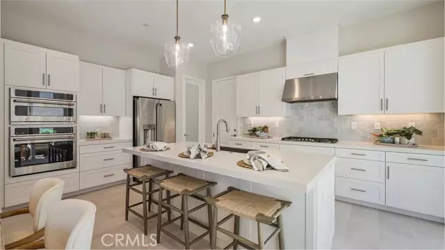 27448 Shining Willow Lane, Valencia (santa Clarita), CA 91381