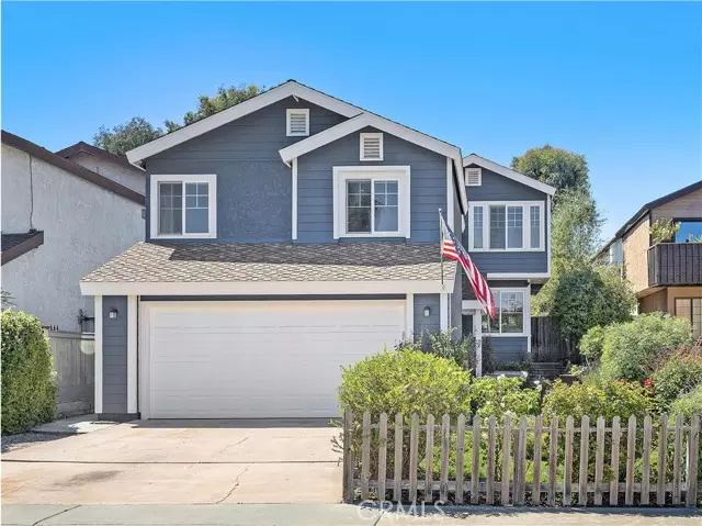 1405 Lakeside Lane, Huntington Beach, CA 92648