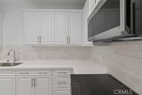 Anaheim, CA 92802,246 S Cascade Palm Drive