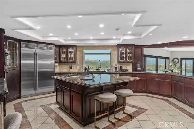 San Clemente, CA 92672,868 Avenida Acapulco