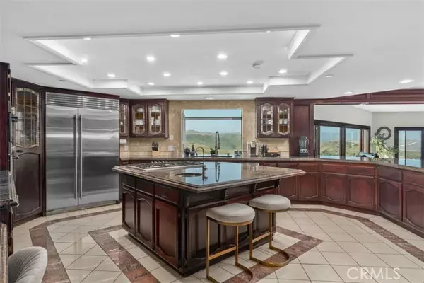 868 Avenida Acapulco, San Clemente, CA 92672