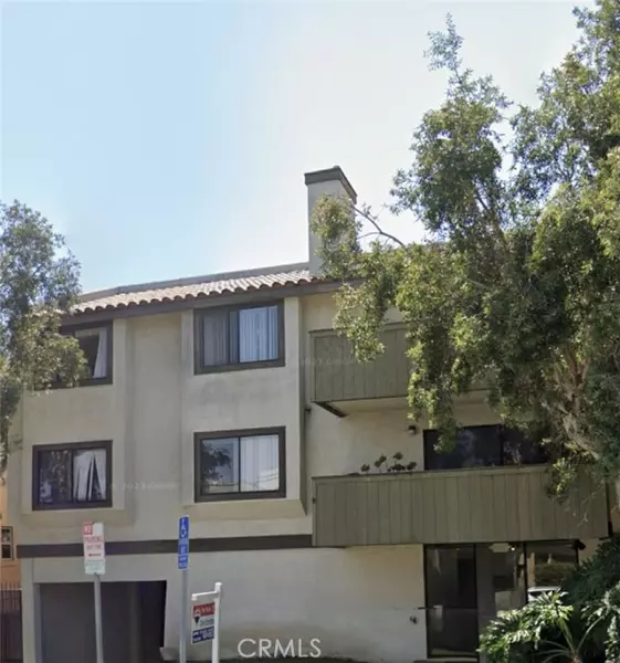 1758 E 2nd Street #204, Long Beach, CA 90802