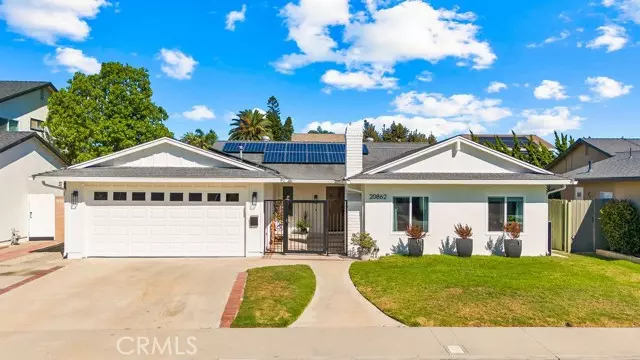20862 Lancelot Lane, Huntington Beach, CA 92646
