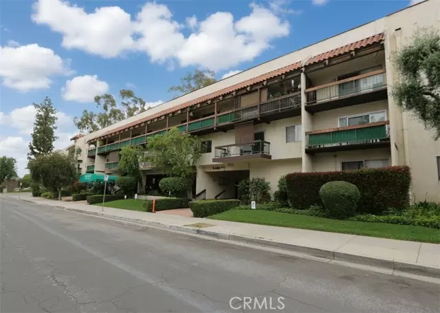 5460 White Oak Avenue #C101, Encino (los Angeles), CA 91316