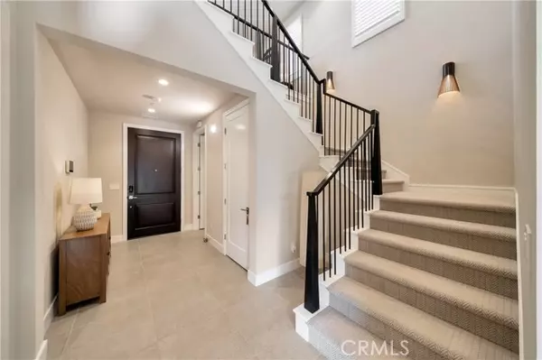 Irvine, CA 92618,111 Linda Vista