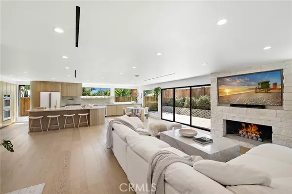San Clemente, CA 92672,215 Via Nada