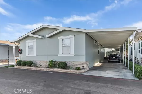 Fountain Valley, CA 92708,108 Pigeon Lane