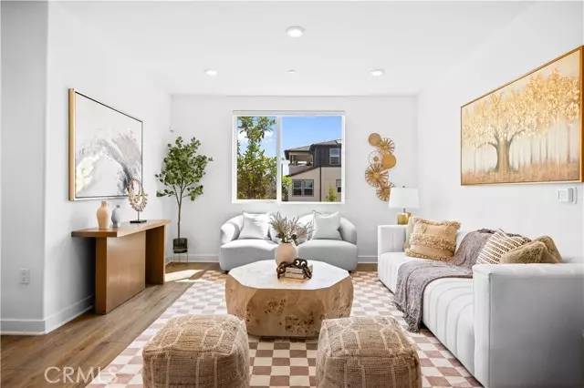 Anaheim, CA 92805,1859 S Union St #33