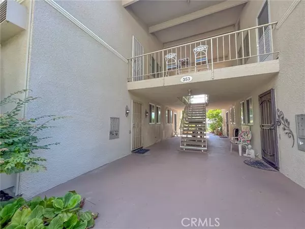 Laguna Woods, CA 92637,353 Avenida Sevilla