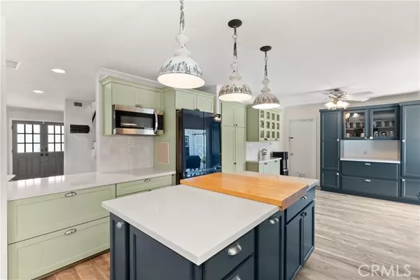 Huntington Beach, CA 92646,20131 Crown Reef Ln