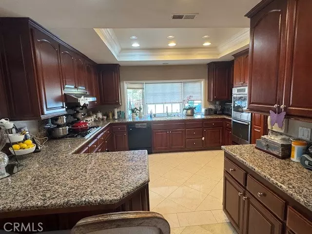 10821 Vida Way, Villa Park, CA 92861