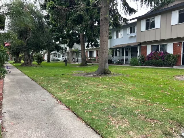 Huntington Beach, CA 92646,9667 Durham