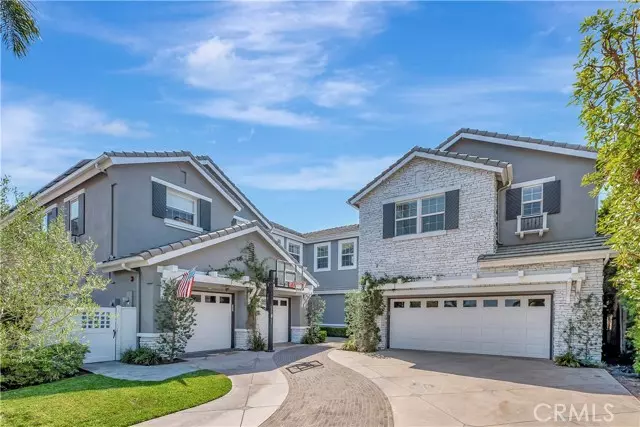 19635 Larchmont Circle, Huntington Beach, CA 92648