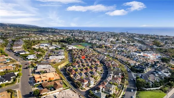 Corona Del Mar (newport Beach), CA 92625,2578 Bungalow Place