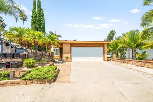 Mission Viejo, CA 92692,27131 La Fuente