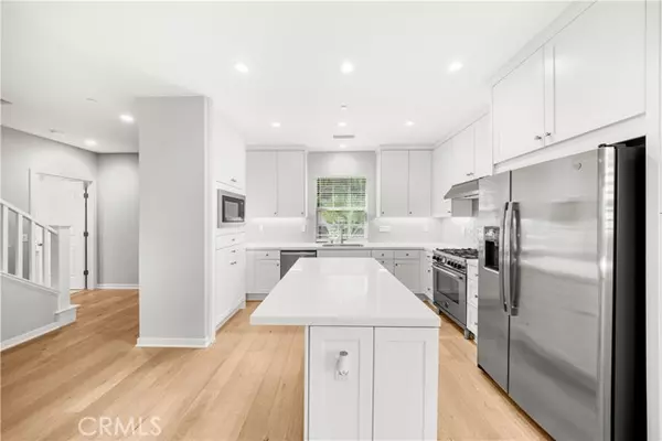 Irvine, CA 92618,171 Elkhorn