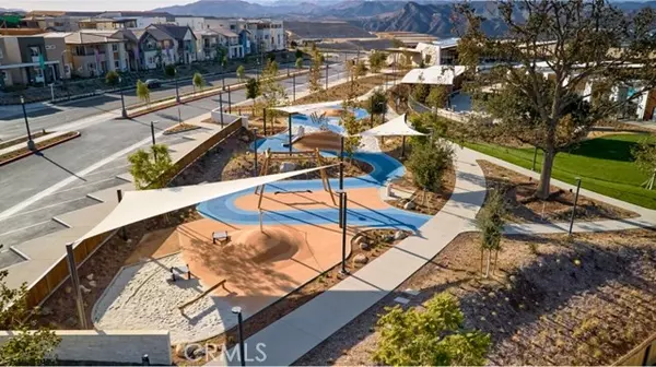 Valencia (santa Clarita), CA 91381,27597 Millstone Place