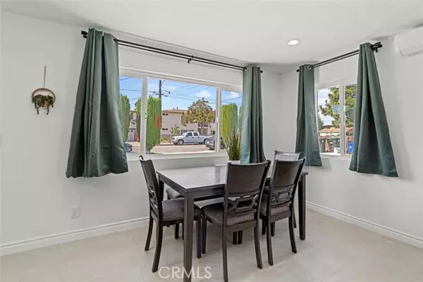 Tustin, CA 92780,1101 Bonita Street