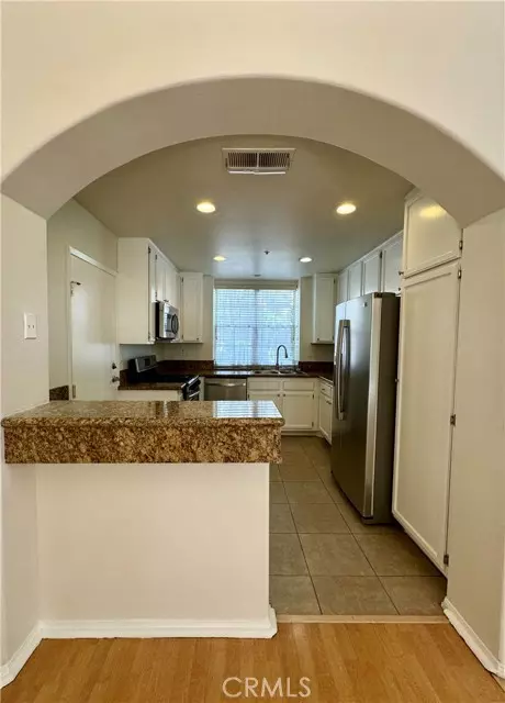 Tustin, CA 92782,13362 Verona