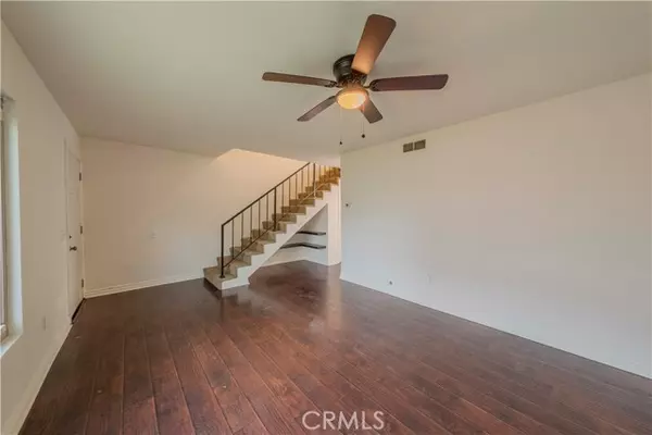 Anaheim, CA 92807,1726 N Oak Knoll #D