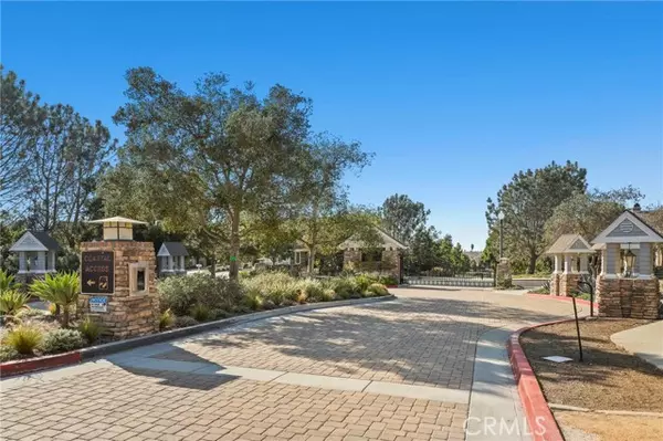 Seal Beach, CA 90740,907 Heron Circle