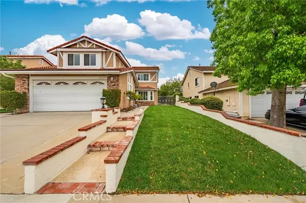 21590 Via Pepita, Yorba Linda, CA 92886