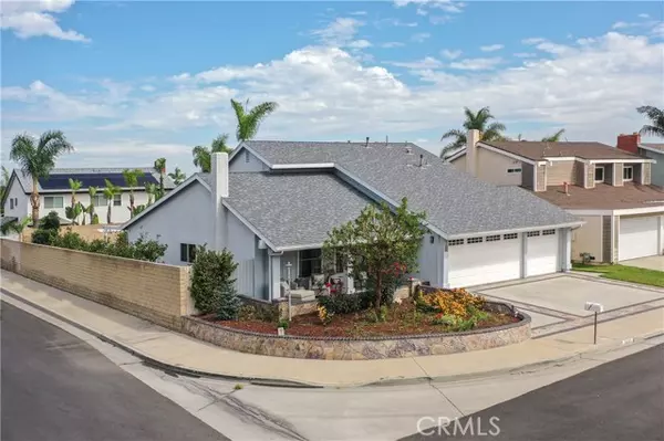 8401 Dallas, Huntington Beach, CA 92646