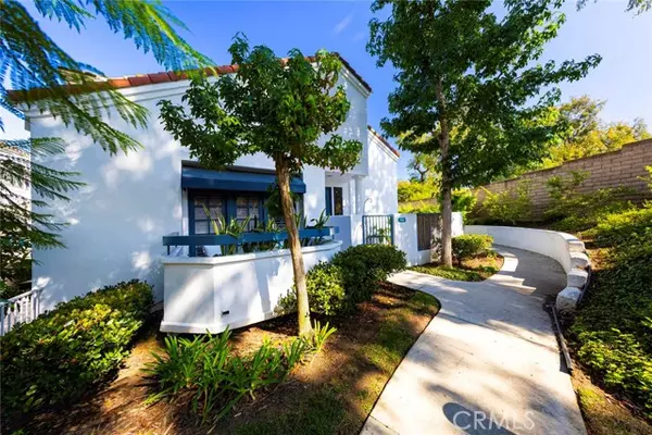 Huntington Beach, CA 92648,19561 Pompano #106