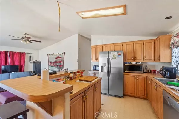 Newberry Springs, CA 92365,35888 Lakeview Road