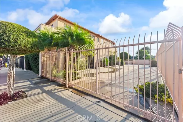 Montebello, CA 90640,3527 W Beverly