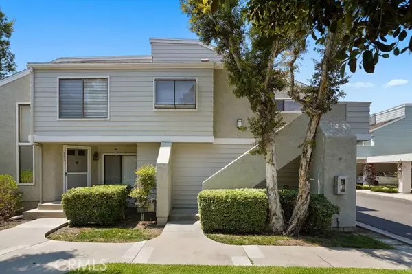 Irvine, CA 92606,369 Deerfield #35