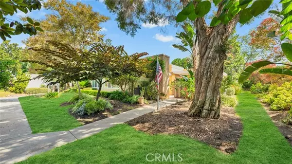 3003 Via Buena #A, Laguna Woods, CA 92637