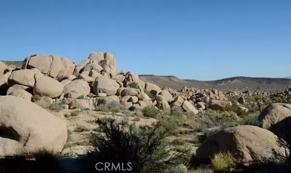 21 Luna Vista Lane, Yucca Valley, CA 92284