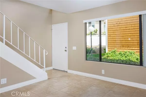 Lake Forest (el Toro), CA 92630,25885 Trabuco Road #206