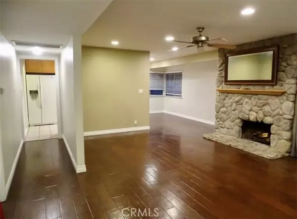 Saugus (santa Clarita), CA 91350,22654 La Rochelle