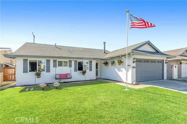 20111 Marina Lane, Huntington Beach, CA 92646