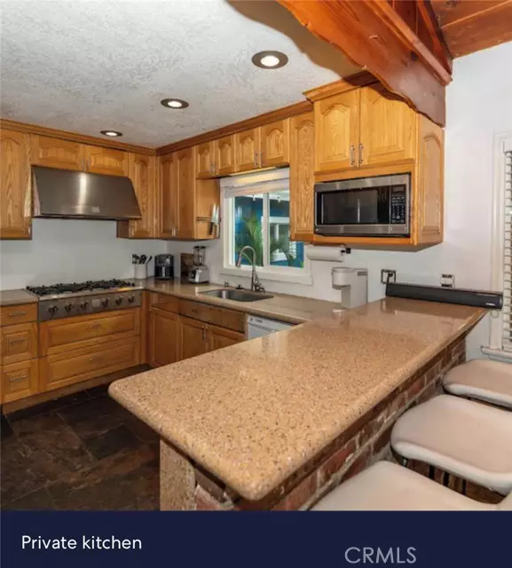 Huntington Beach, CA 92648,210 10th Street