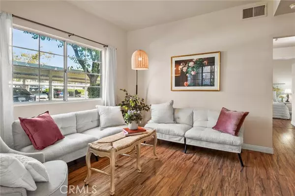 Rancho Santa Margarita, CA 92688,45 Via Prado