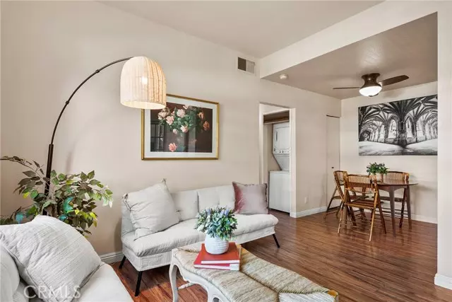 Rancho Santa Margarita, CA 92688,45 Via Prado