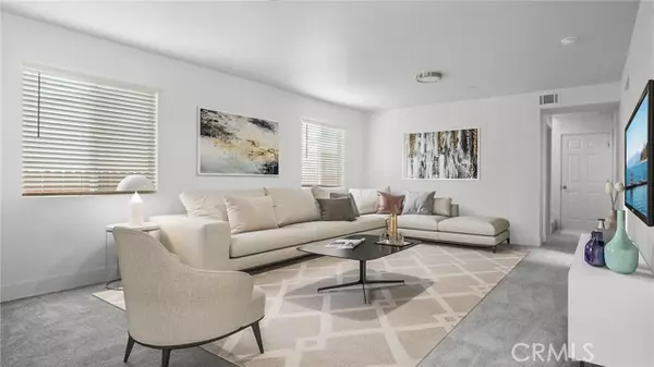 330 E 101st St, Los Angeles, CA 90003