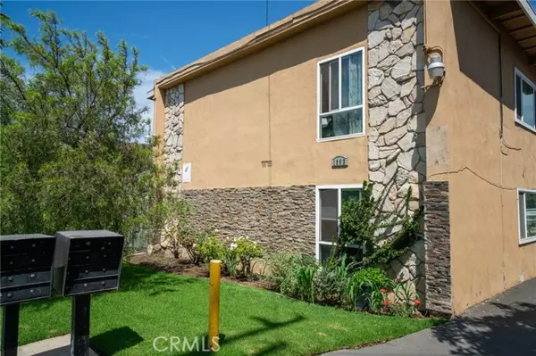 Santa Ana, CA 92703,1003 W Bishop Street