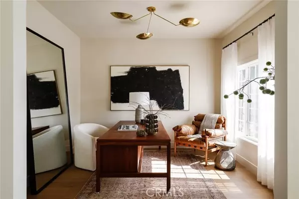 Los Angeles, CA 90042,5415 Ash Street