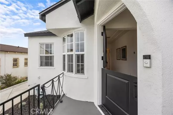 Los Angeles, CA 90043,4254 W 58th Place