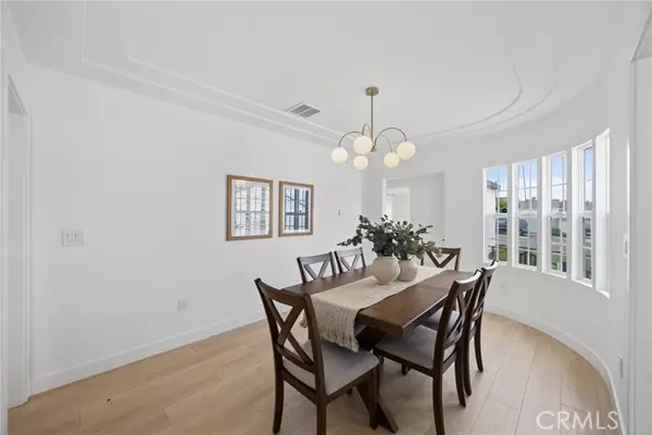 Los Angeles, CA 90043,4254 W 58th Place