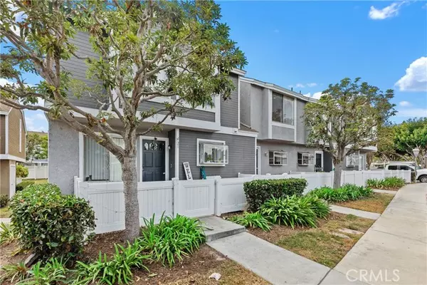 Aliso Viejo, CA 92656,19 Briarwood Lane #66